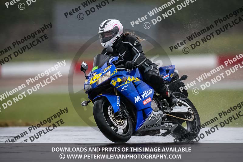 PJM Photography;donington no limits trackday;donington park photographs;donington trackday photographs;no limits trackdays;peter wileman photography;trackday digital images;trackday photos